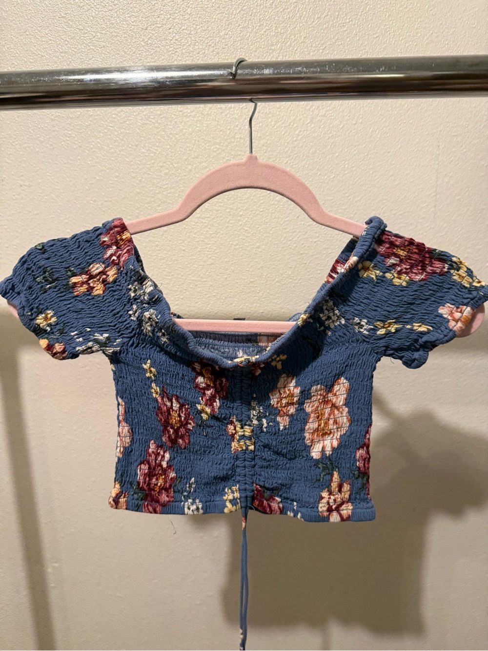 Floral Smocked Off-Shoulder Crop Top - Blue Kendall and Kylie brand